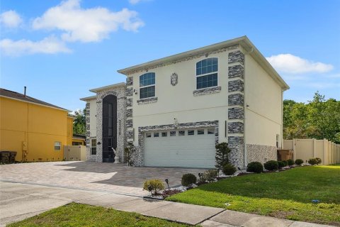Casa en venta en Kissimmee, Florida, 6 dormitorios, 246.93 m2 № 2092569 - foto 7