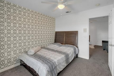 Casa en venta en Kissimmee, Florida, 6 dormitorios, 246.93 m2 № 2092569 - foto 28