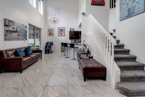 Casa en venta en Kissimmee, Florida, 6 dormitorios, 246.93 m2 № 2092569 - foto 13