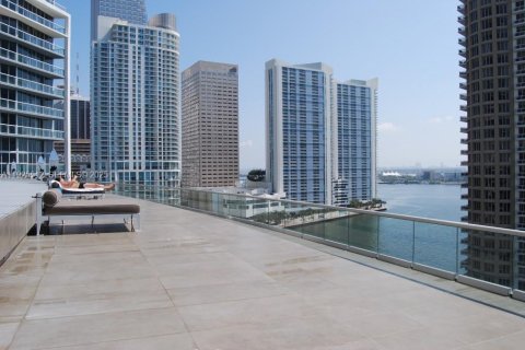 Condominio en venta en Miami, Florida, 1 dormitorio, 78.22 m2 № 1984616 - foto 14
