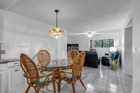 Condo in Islamorada, Village of Islands, Florida, 2 bedrooms  № 1470180 - photo 10