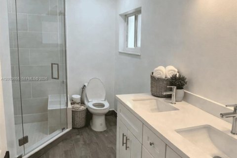 Villa ou maison à vendre à Miami Gardens, Floride: 4 chambres, 132.85 m2 № 2069167 - photo 5