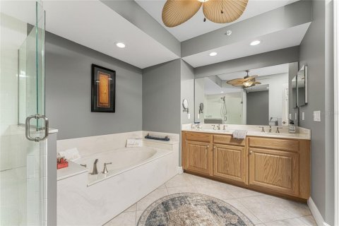 Купить кондоминиум в Пунта-Горда, Флорида 10 комнат, 156.45м2, № 1549554 - фото 23