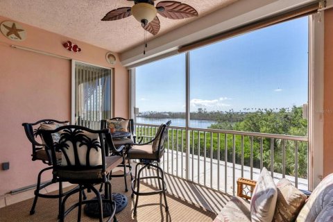 Condominio en alquiler en Placida, Florida, 3 dormitorios, 158.03 m2 № 1884079 - foto 14