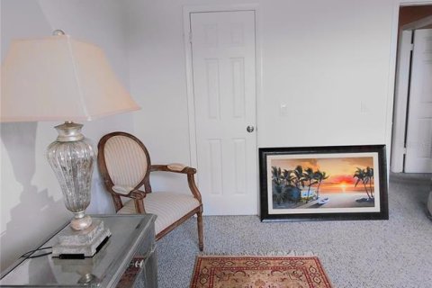 Condo in Tarpon Springs, Florida, 2 bedrooms  № 2303375 - photo 14