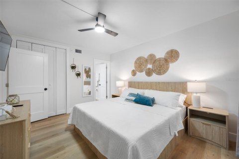 Copropriété à louer à Clearwater, Floride: 2 chambres, 79.43 m2 № 2115388 - photo 13