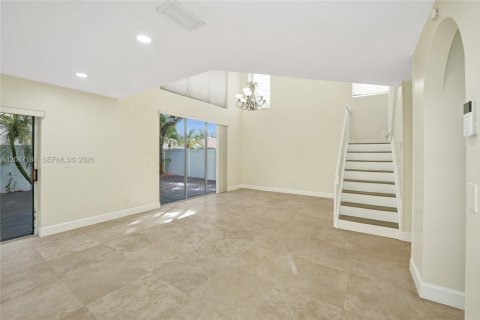 Villa ou maison à louer à Weston, Floride: 4 chambres, 173.91 m2 № 2361731 - photo 26