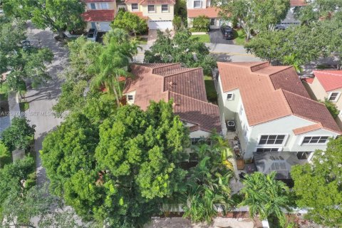 Villa ou maison à louer à Weston, Floride: 4 chambres, 173.91 m2 № 2361731 - photo 14