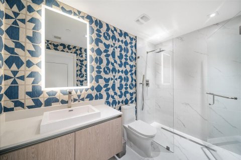 Condo in Riviera Beach, Florida, 2 bedrooms  № 2158282 - photo 19