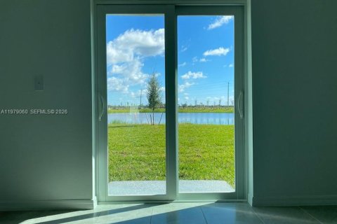 Купить виллу или дом в Форт Майерс, Флорида 4 спальни, № 2046304 - фото 8