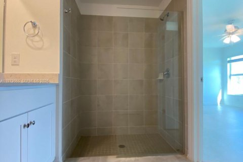 Купить виллу или дом в Форт Майерс, Флорида 4 спальни, № 2046304 - фото 24