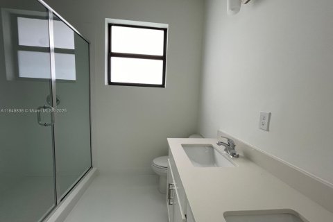 Купить виллу или дом в Майами, Флорида 4 спальни, 185.53м2, № 1858905 - фото 8