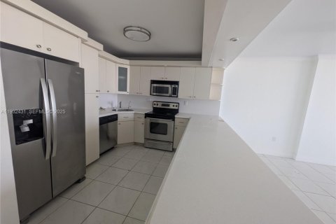 Condominio en venta en Aventura, Florida, 1 dormitorio, 82.4 m2 № 1992352 - foto 7