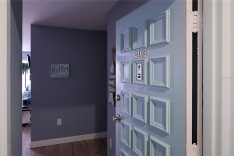 Condo in Dunedin, Florida, 2 bedrooms  № 2115222 - photo 7