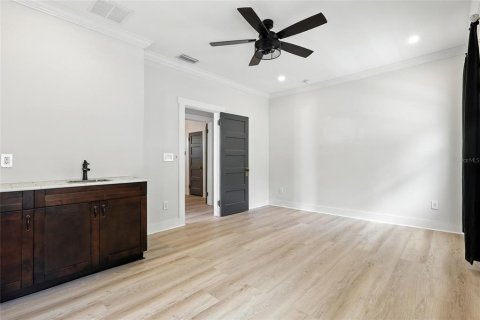 Casa en venta en Saint Petersburg, Florida, 3 dormitorios, 150.5 m2 № 1899842 - foto 5