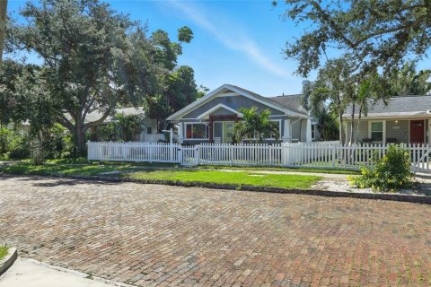Casa en venta en Saint Petersburg, Florida, 3 dormitorios, 150.5 m2 № 1899842 - foto 16