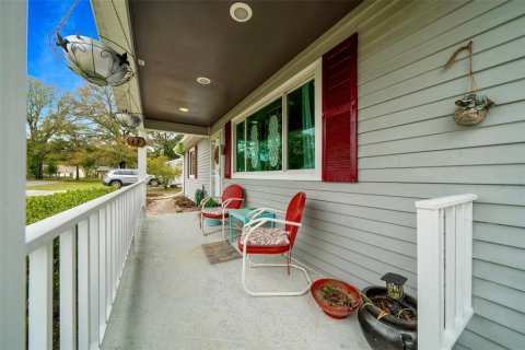 House in Ocala, Florida 2 bedrooms, 131.46 sq.m. № 2110017 - photo 4