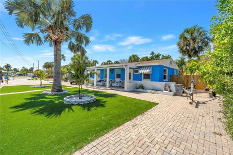 Apartment in Saint Pete Beach, Florida 1 bedroom, 109.25 sq.m. № 2222498 - photo 27