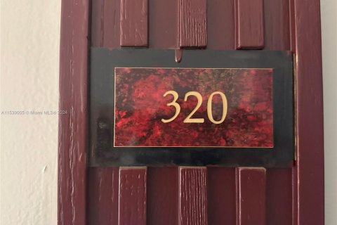 Купить кондоминиум в Санни-Айлс-Бич, Флорида 2 спальни, 83.05м2, № 2054820 - фото 23