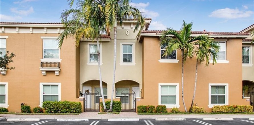 Townhouse in Boynton Beach, Florida 3 bedrooms, 141.49 sq.m. № 2083875