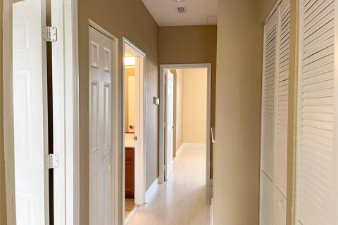 Townhouse in Boynton Beach, Florida 3 bedrooms, 141.49 sq.m. № 2083875 - photo 21