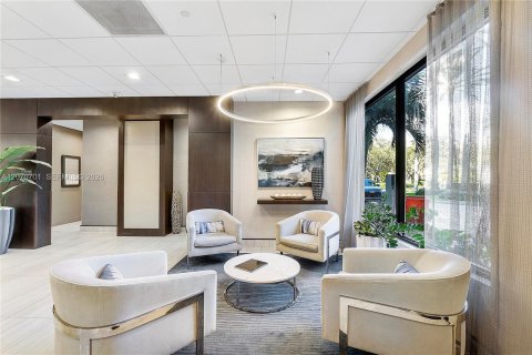 Condo in Coral Gables, Florida, 1 bedroom  № 2307035 - photo 14