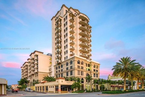 Commercial property in Coral Gables, Florida № 1868293 - photo 1
