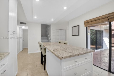 Townhouse in Delray Beach, Florida 2 bedrooms, 114.27 sq.m. № 2000326 - photo 4