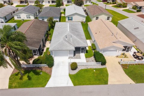 House in The Villages, Florida 2 bedrooms, 107.77 sq.m. № 1883891 - photo 25