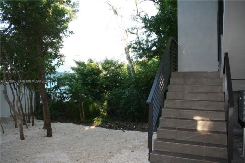 Villa ou maison à vendre à Key Largo, Floride: 5 chambres № 1934852 - photo 8