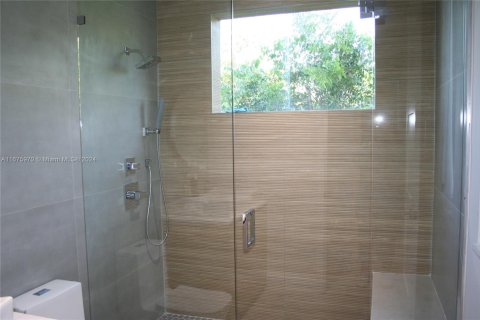 Villa ou maison à vendre à Key Largo, Floride: 5 chambres № 1934852 - photo 22