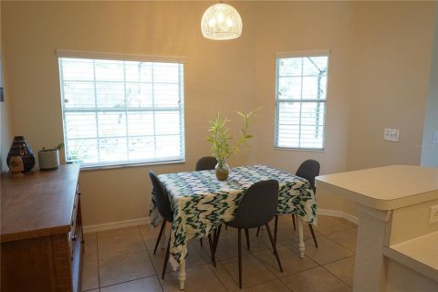 House in Punta Gorda, Florida 3 bedrooms, 163.51 sq.m. № 1648866 - photo 12