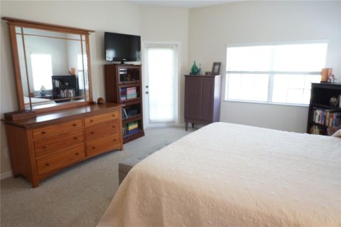 House in Punta Gorda, Florida 3 bedrooms, 163.51 sq.m. № 1648866 - photo 19