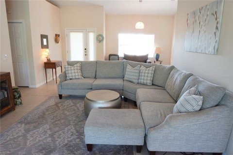 House in Punta Gorda, Florida 3 bedrooms, 163.51 sq.m. № 1648866 - photo 10
