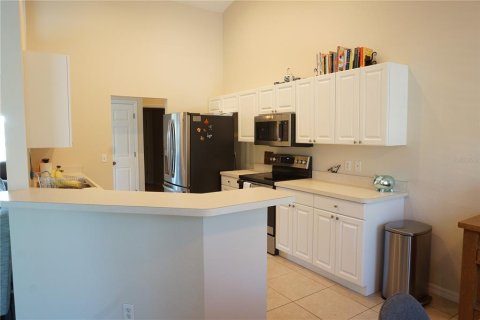 House in Punta Gorda, Florida 3 bedrooms, 163.51 sq.m. № 1648866 - photo 13