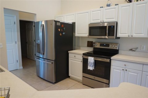 House in Punta Gorda, Florida 3 bedrooms, 163.51 sq.m. № 1648866 - photo 15