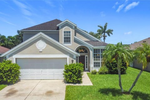 House in Kissimmee, Florida 3 bedrooms, 174.66 sq.m. № 1884427 - photo 2