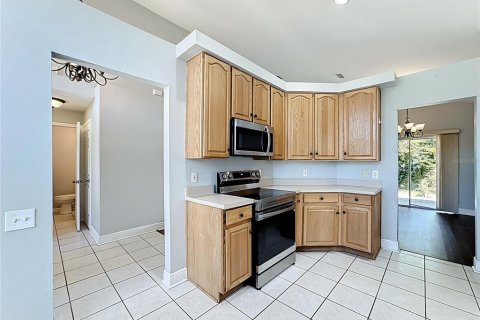 House in Kissimmee, Florida 3 bedrooms, 174.66 sq.m. № 1884427 - photo 9