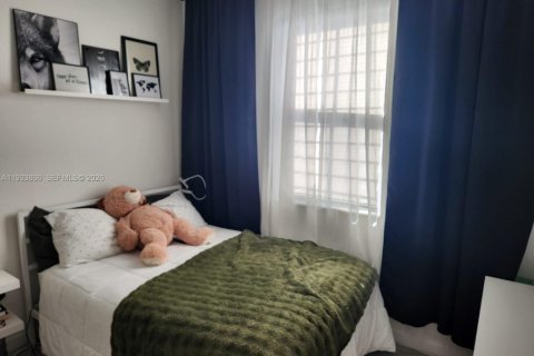 Townhouse in Homestead, Florida 3 bedrooms, 129.41 sq.m. № 1994380 - photo 20