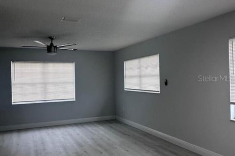Villa ou maison à louer à Kissimmee, Floride: 4 chambres, 111.48 m2 № 2417092 - photo 5