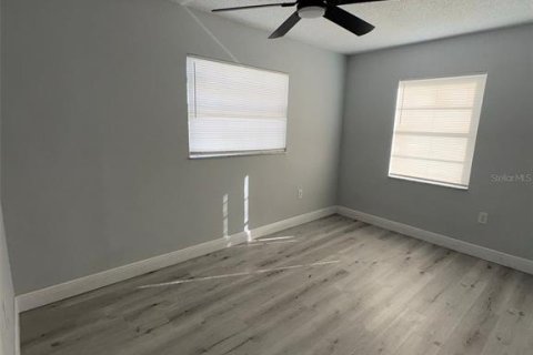 Villa ou maison à louer à Kissimmee, Floride: 4 chambres, 111.48 m2 № 2417092 - photo 7