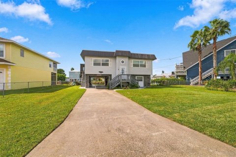 Villa ou maison à vendre à Hernando Beach, Floride: 3 chambres, 116.31 m2 № 2425299 - photo 17