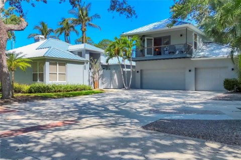 House in Sarasota, Florida 4 bedrooms, 325.34 sq.m. № 1740952 - photo 1