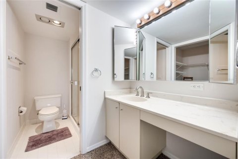 Купить кондоминиум в Нейплс, Флорида 3 комнаты, 115.01м2, № 2211925 - фото 13