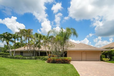 Casa en Palm Beach Gardens, Florida 3 dormitorios, 298.59 m2 № 2260159