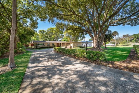 House in Maitland, Florida 3 bedrooms, 182.65 sq.m. № 2113451 - photo 26