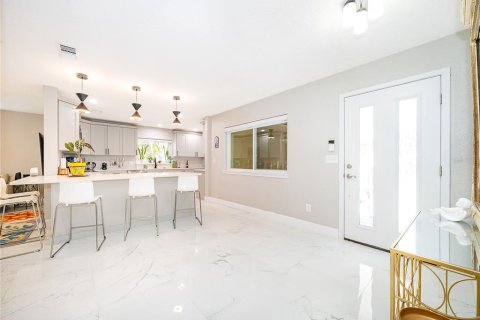 House in Maitland, Florida 3 bedrooms, 182.65 sq.m. № 2113451 - photo 18