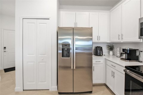 Villa ou maison à louer à Englewood, Floride: 3 chambres, 131.64 m2 № 2298856 - photo 11