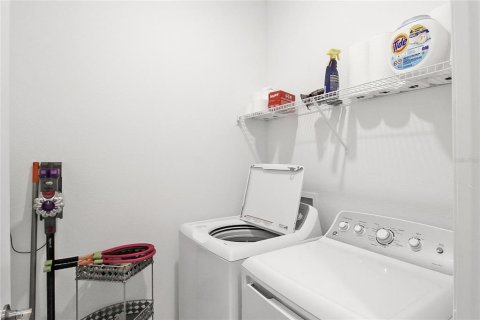 Villa ou maison à louer à Englewood, Floride: 3 chambres, 131.64 m2 № 2298856 - photo 7