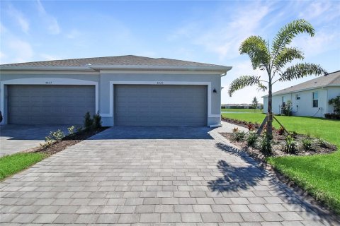 Villa ou maison à louer à Englewood, Floride: 3 chambres, 131.64 m2 № 2298856 - photo 2